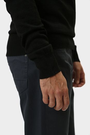 Джемперы, свитеры и кардиганы