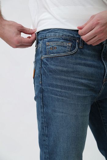 Брюки джинсовые Armani Exchange
