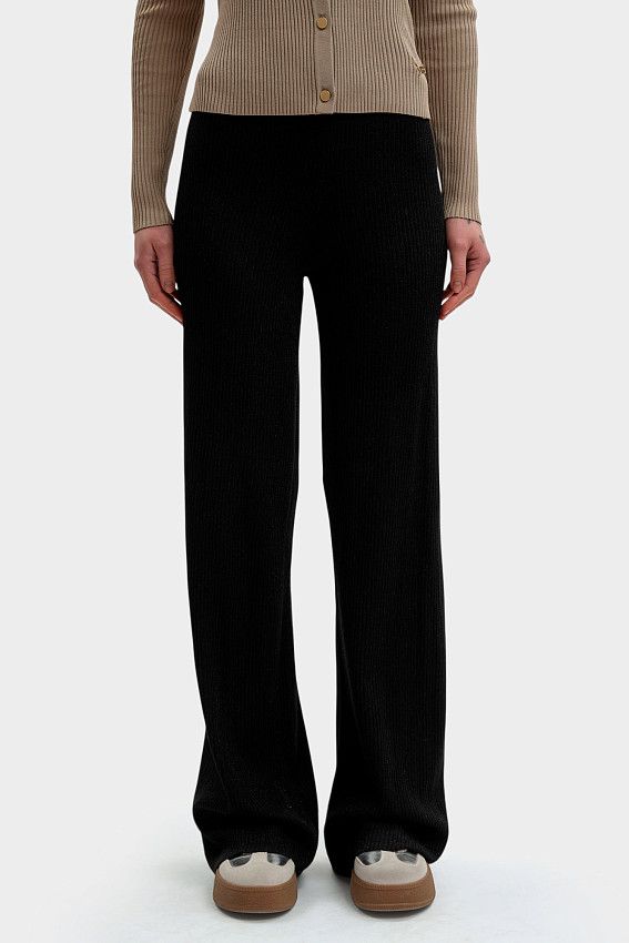 Брюки Armani Exchange Черный