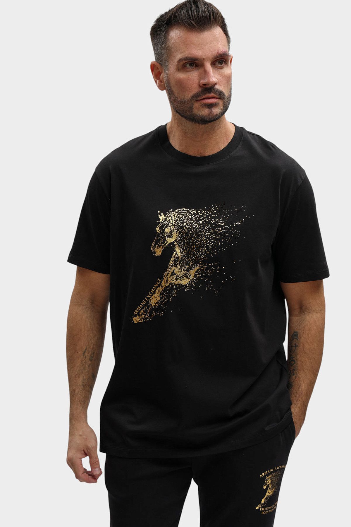 Футболка Armani Exchange Черный