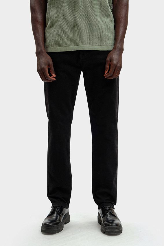 Джинсы Armani Exchange