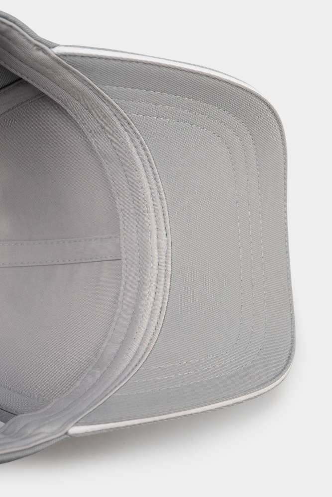 561122_805619 Кепка Karl Lagerfeld Серый