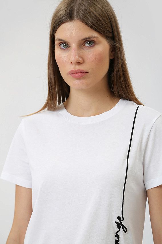 Футболка Armani Exchange Белый