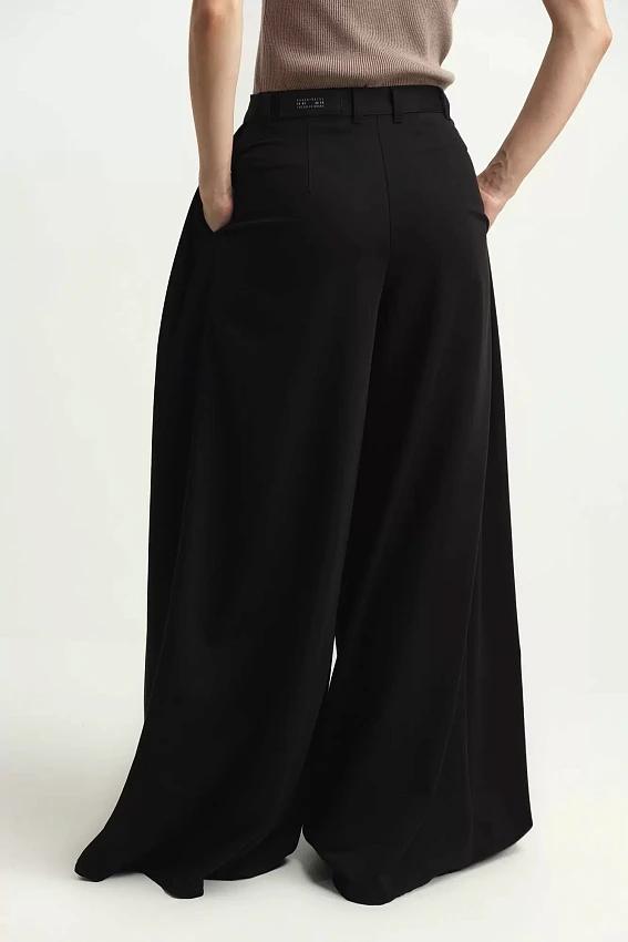 Брюки The Hills Черный