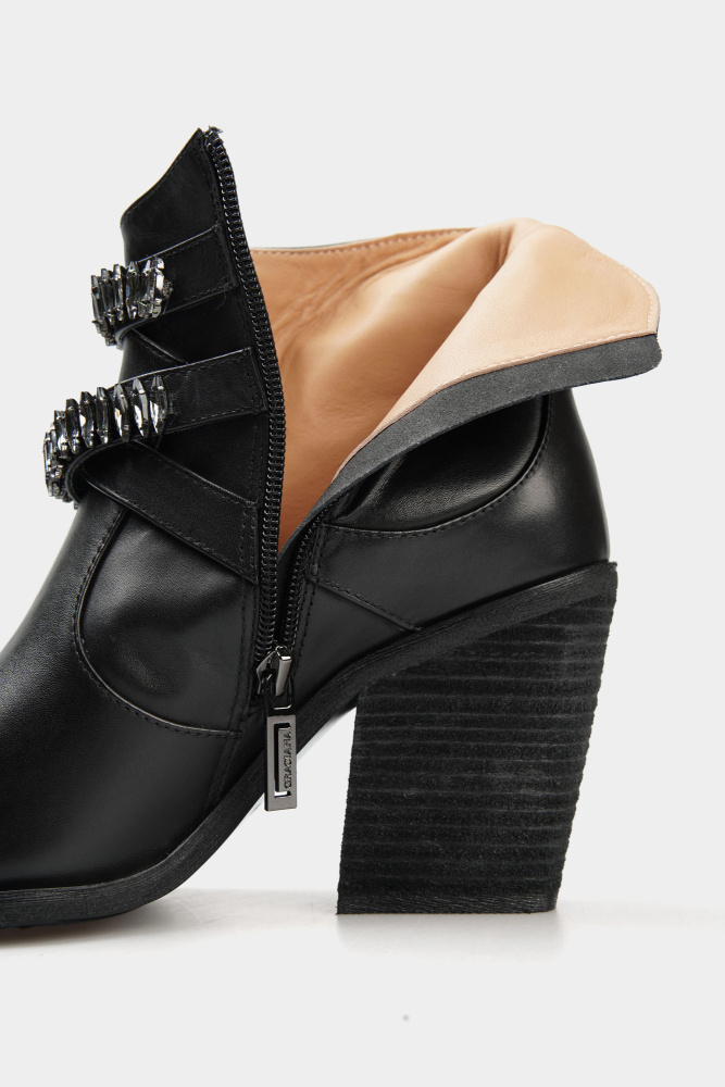 GL5330-381 Казаки Graciana Черный