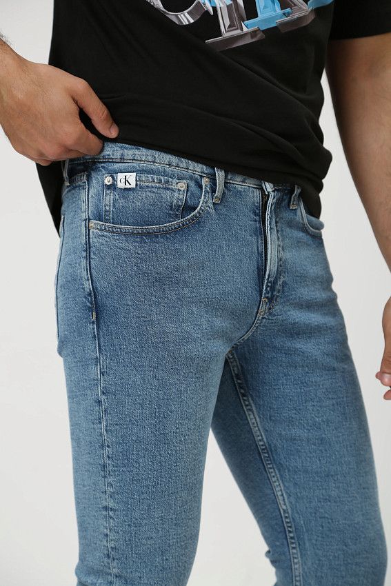 Джинсы SLIM TAPER  Calvin Klein Jeans