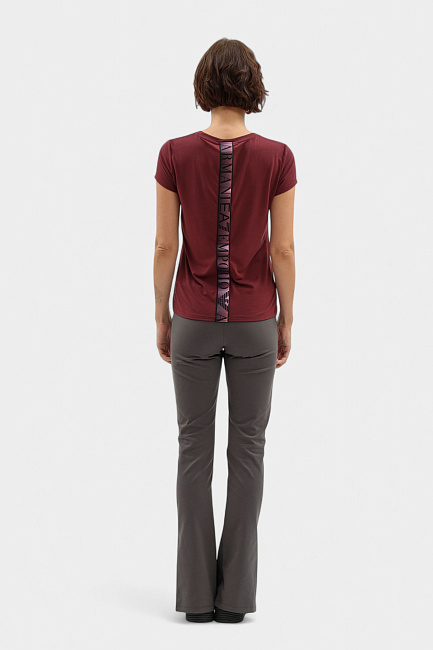 Футболка EA7