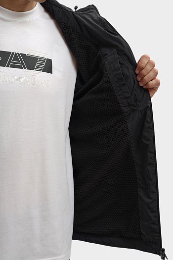 Куртка легкая черная EA7
