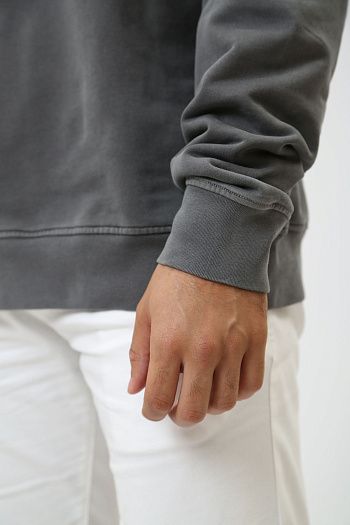 Худи Armani Exchange