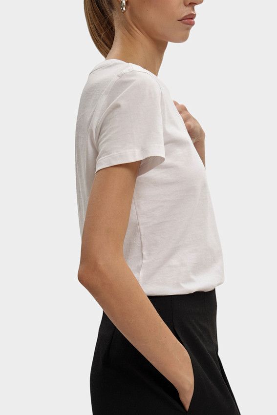 Футболка Armani Exchange Белый