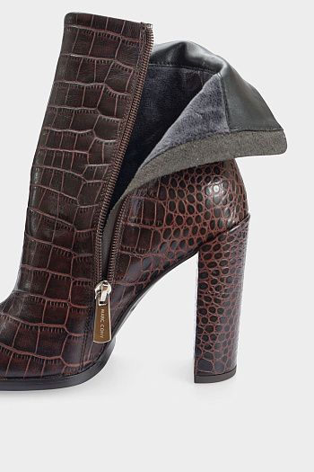 Колготки Armani Exchange