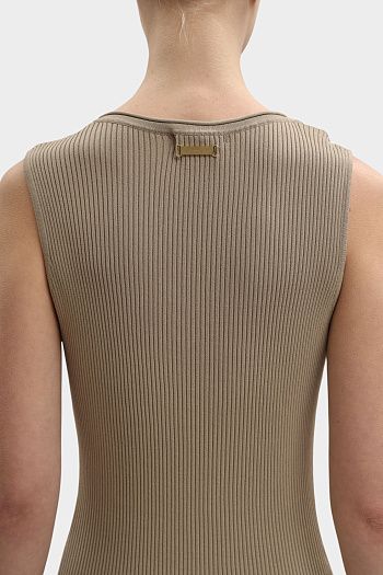 Платье Armani Exchange
