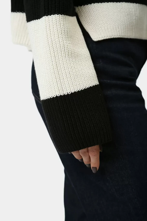 Свитер Calvin Klein Jeans Белый