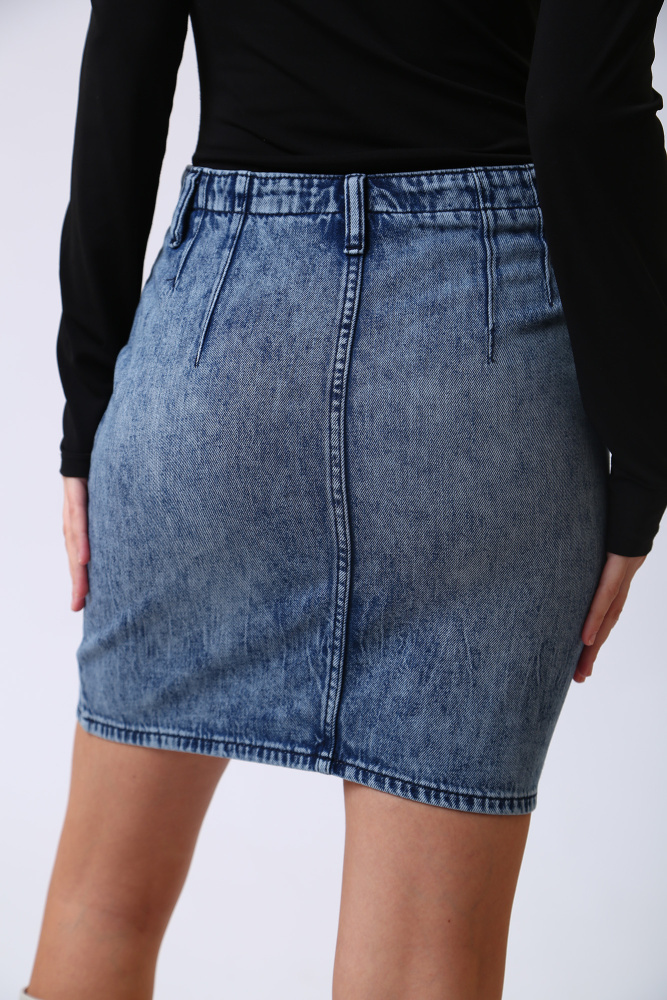 6LYN51_Y1HZZ юбка джинсовая armani exchange 