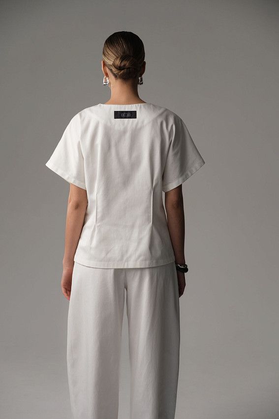 Жилет The Hills Молочный