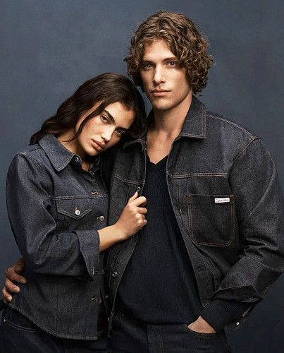 CALVIN KLEIN JEANS - вечный стиль