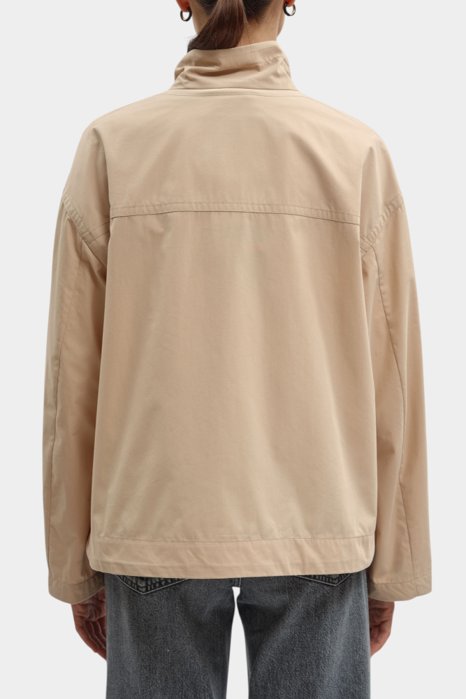 W6520KT3337 куртка geox 