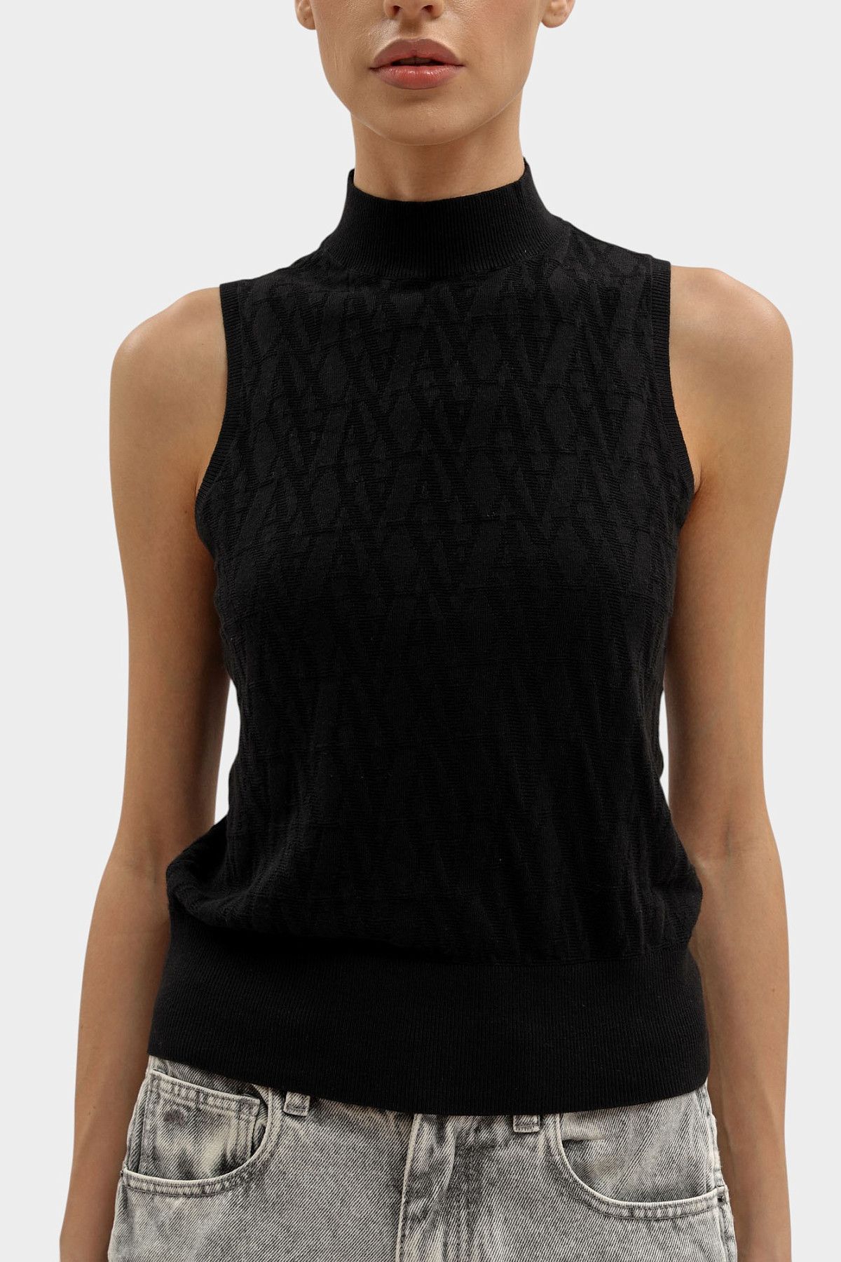 Топ Armani Exchange Черный