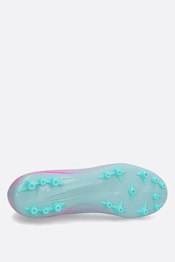 Футбольные бутсы Nike