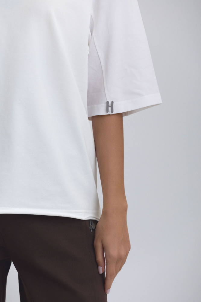 W-252-THT-22-0106 футболка the hills 