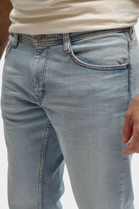 Джинсы Mustang