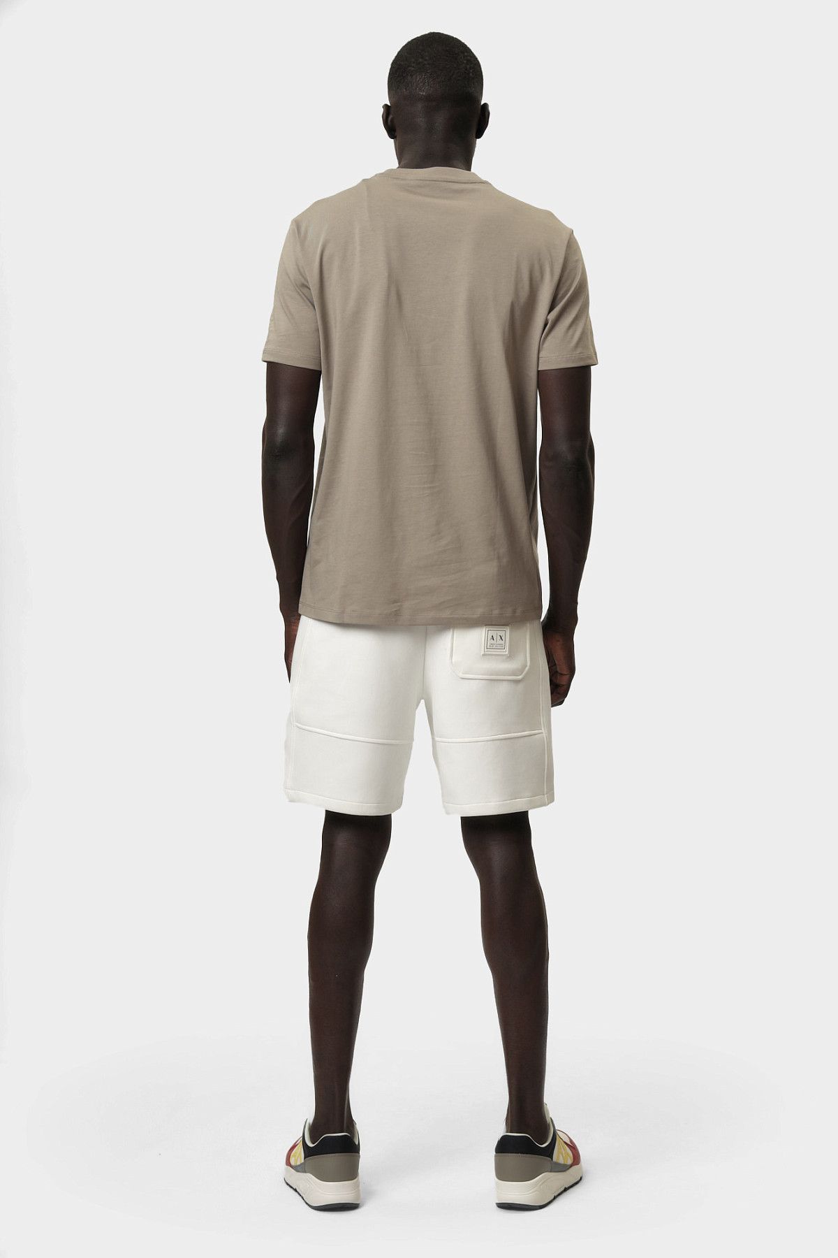 Футболка Armani Exchange Коричневый