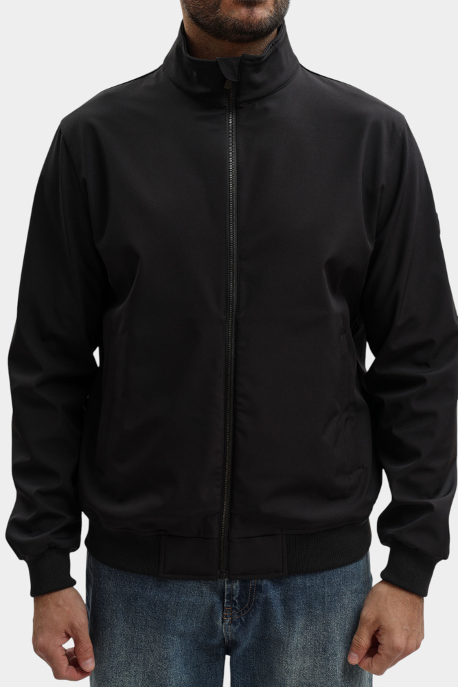 561580_505020 Куртка Karl Lagerfeld Черный