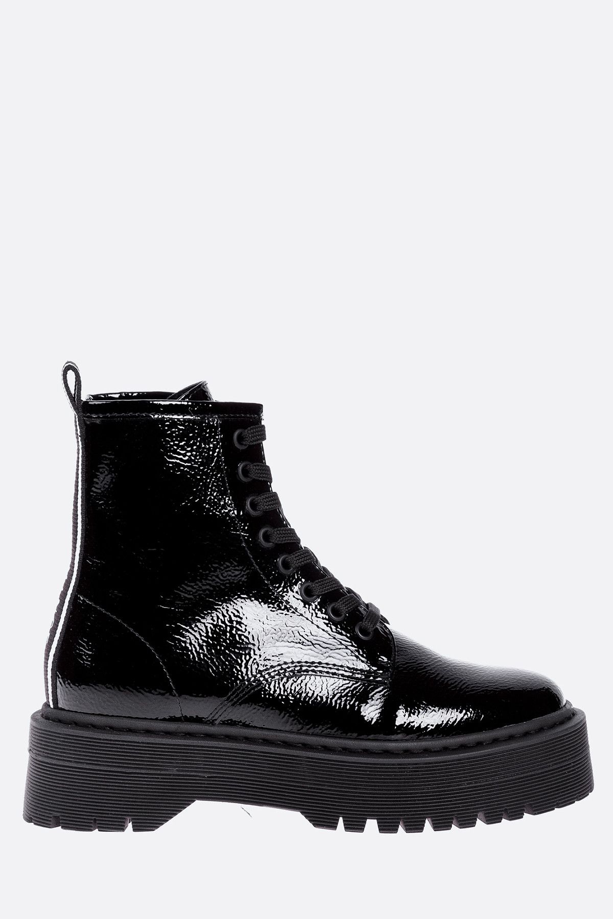 Ботинки Armani Exchange Черный