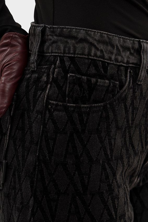 Джинсы Armani Exchange