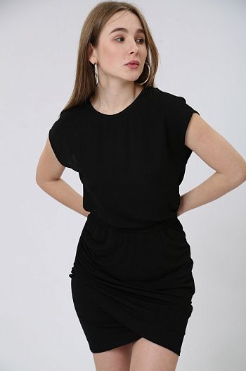 Платье из вискозы черное  Armani Exchange