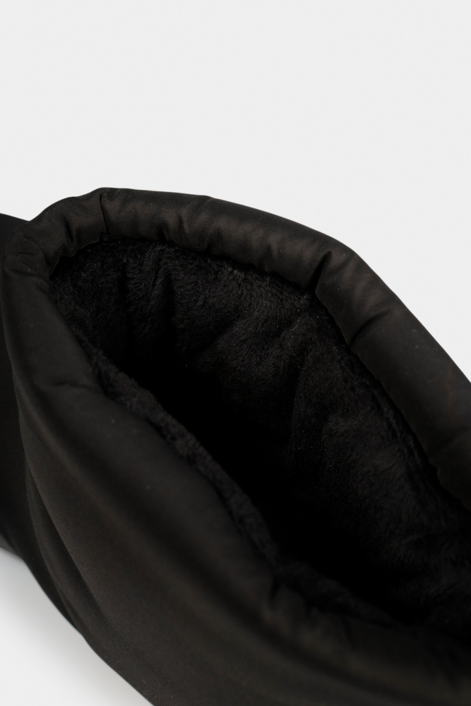 XW001669_AF19615 Угги Armani Exchange Черный