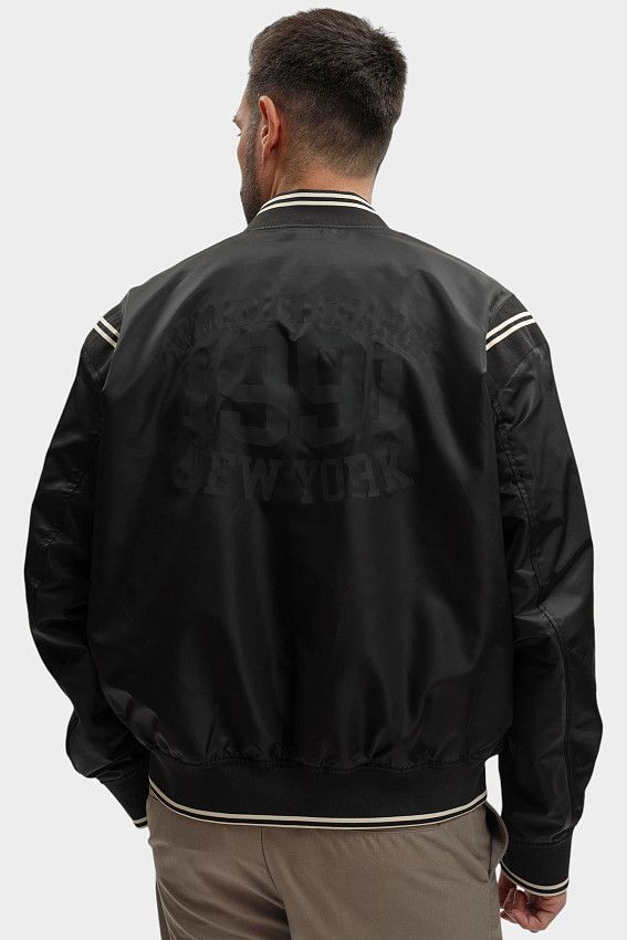 Бомбер Armani Exchange Черный