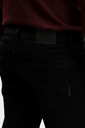 Джинсы Armani Exchange
