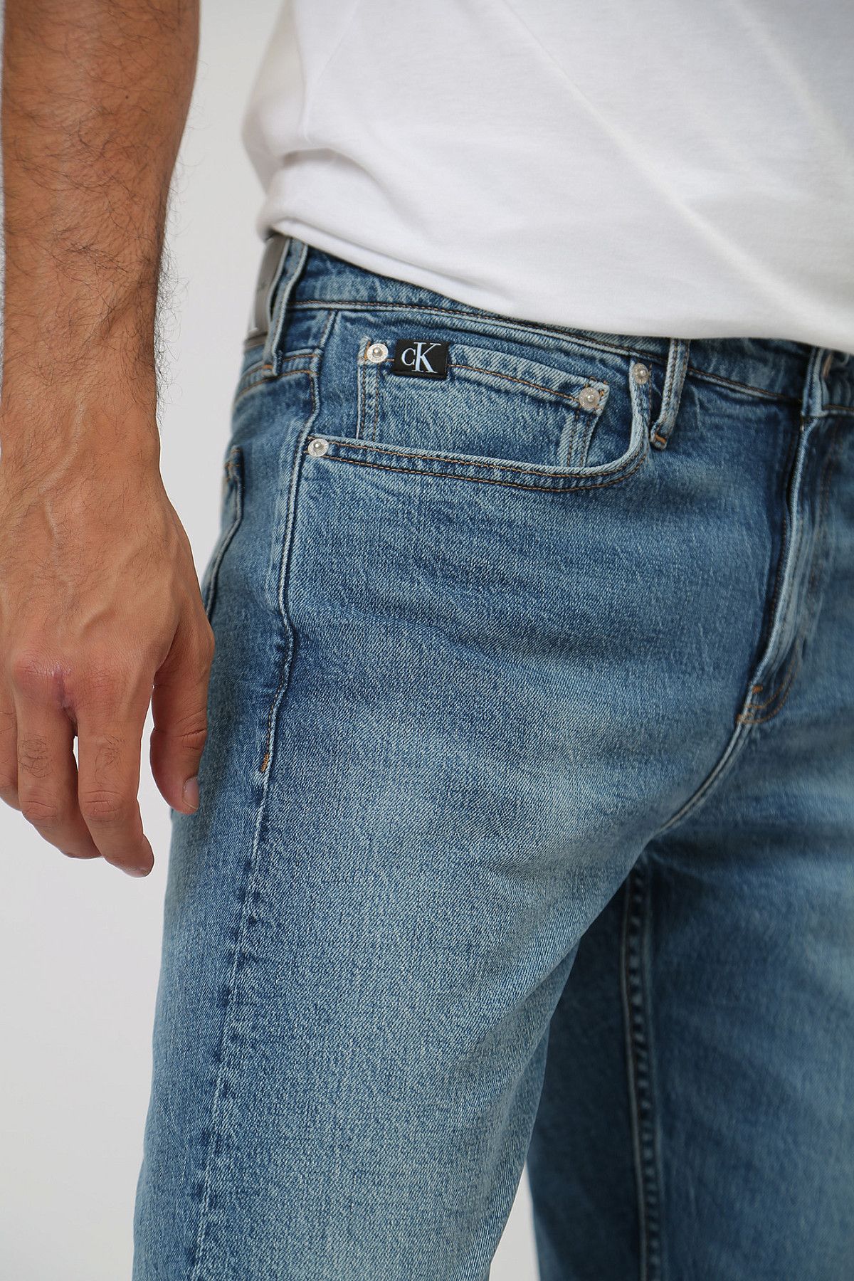 Джинсы Calvin Klein Jeans