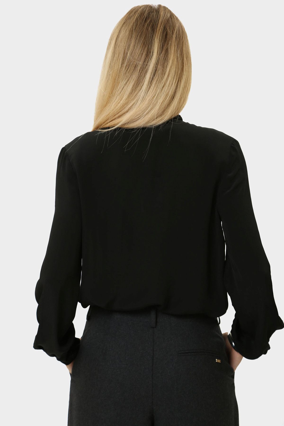 Блузка Armani Exchange Черный