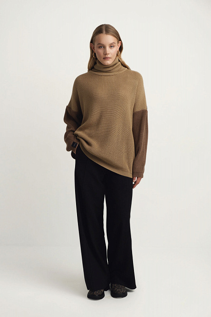 Свитер The Hills