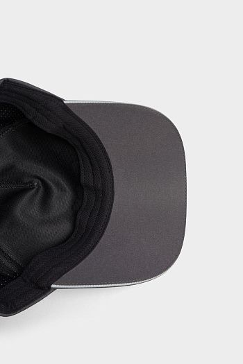 Кепка Calvin Klein Jeans