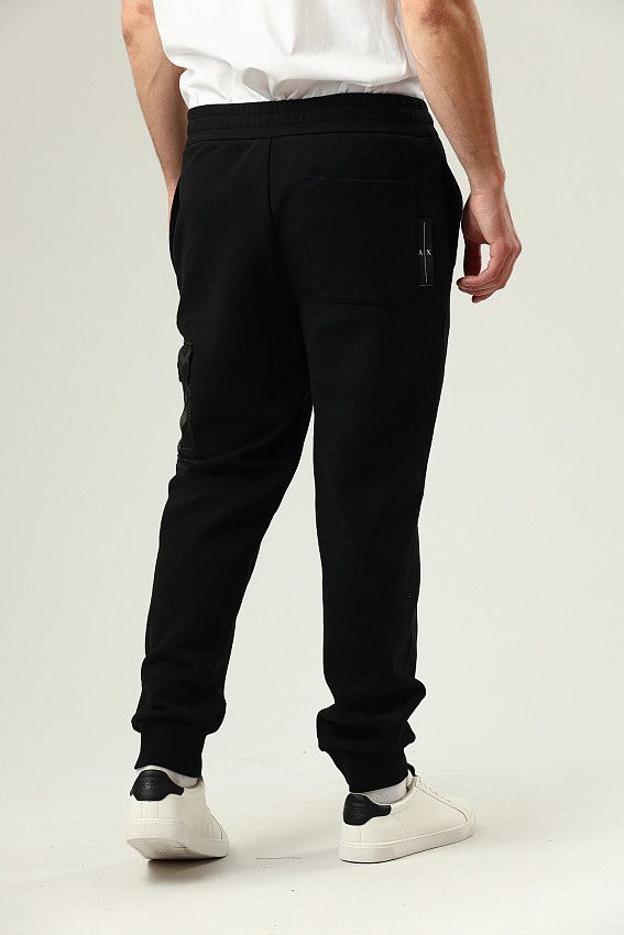 Брюки спортивные джоггеры Armani Exchange Черный