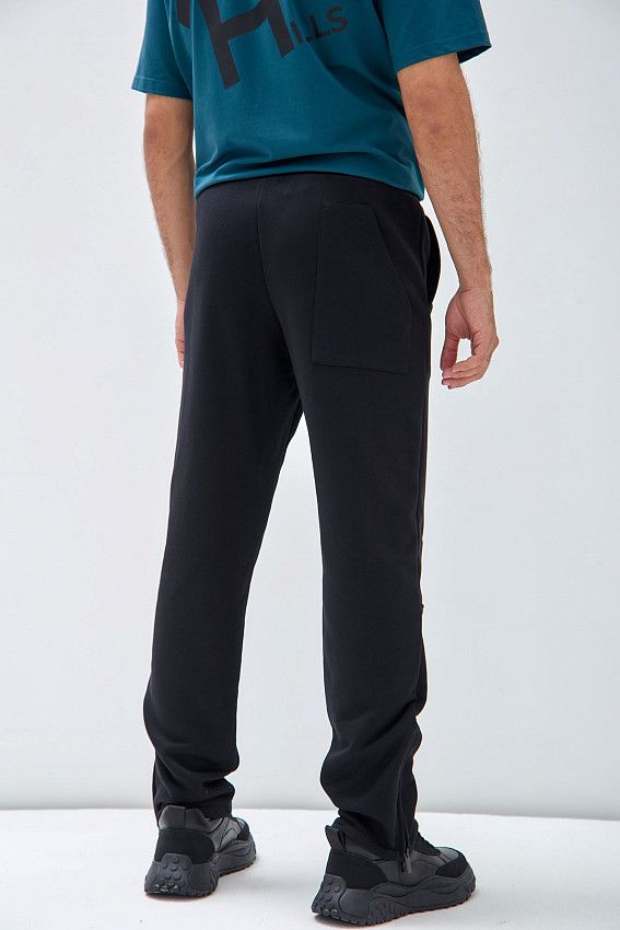 Брюки спортивные The Hills Черный