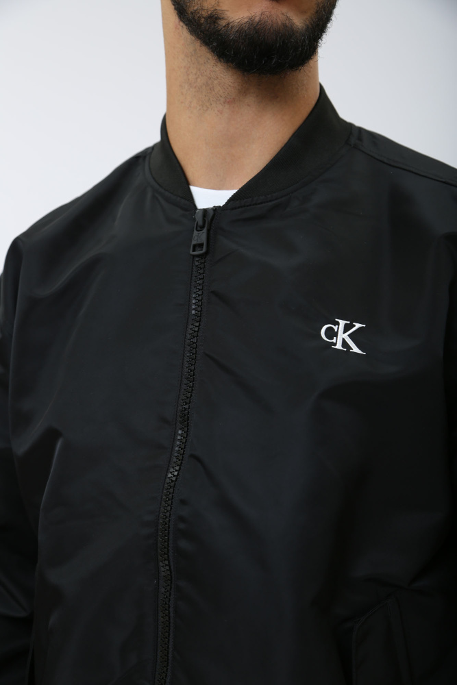 J30J325110 Бомбер Calvin Klein Jeans Черный