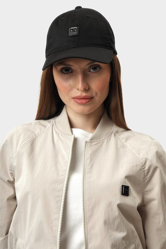 Кепка Armani Exchange Черный