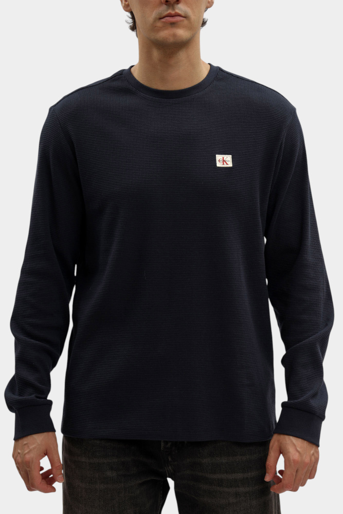 LV040EM217 Лонгслив Calvin Klein Jeans Черный