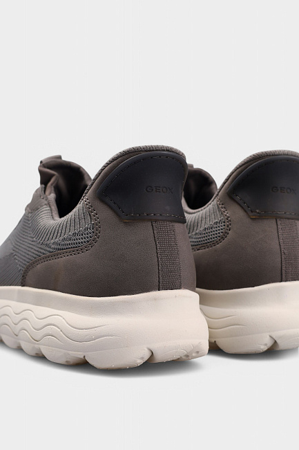 Кроссовки Geox