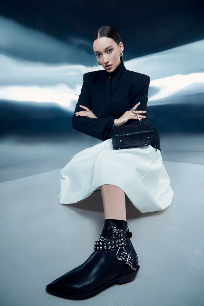 4206-839-68 Казаки Marc Cony Черный