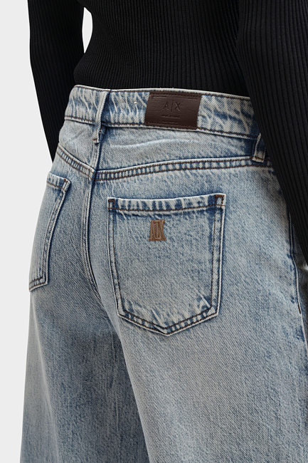 Джинсы Armani Exchange