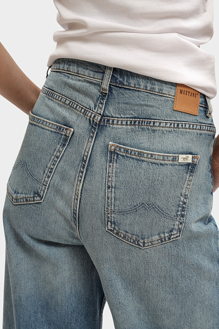 Джинсы Mustang