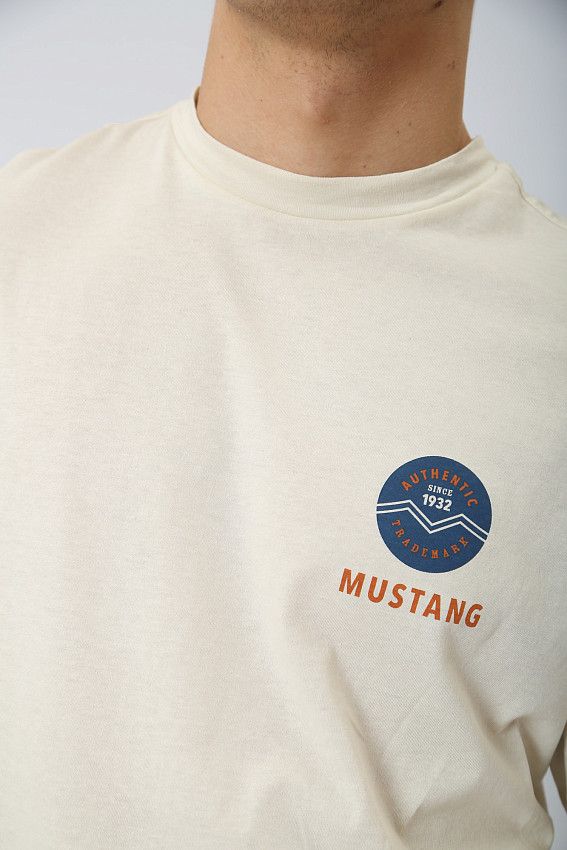 Футболка Mustang Бежевый