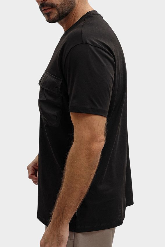 Футболка Armani Exchange Черный