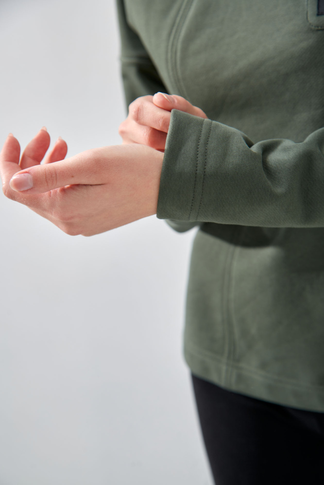 W-232-THT-20-0112 свитшот the hills 