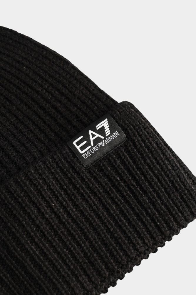 7X000312_AF18469 Шапка EA7 Черный